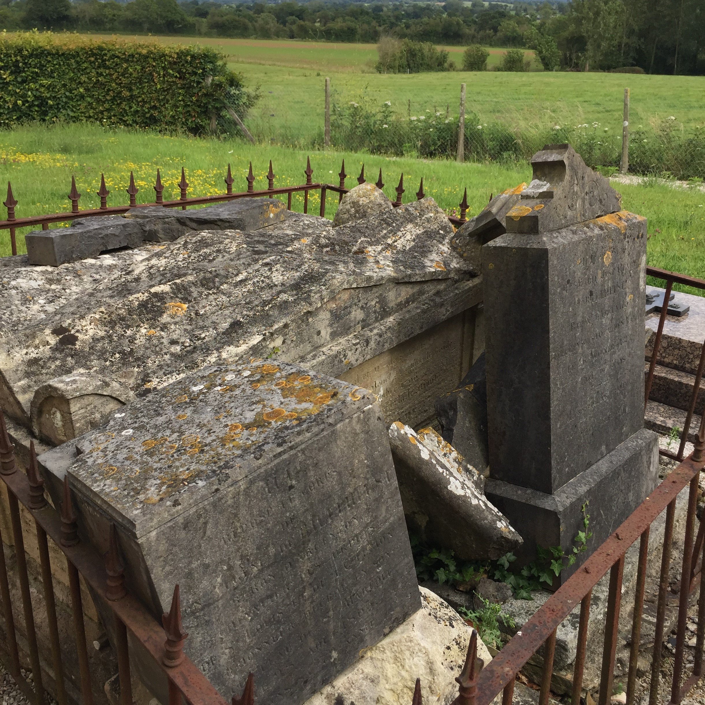 Le tombeau du Chevalier - Saint Marcouf