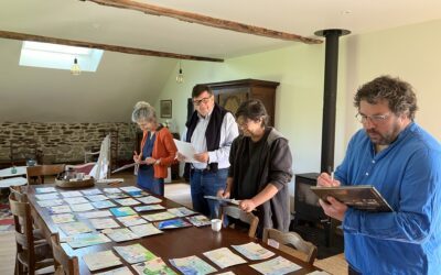 Concours de dessins: Un jury un pleine action